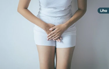 為何私密處會分泌白帶?醫教從顏色、味道判斷:有「1顏色」恐罹癌