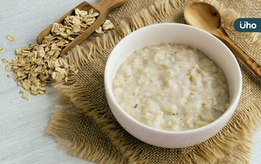 早餐來碗「燕麥」低GI高營養！一文解析「燕麥功效」防骨鬆、糖尿病