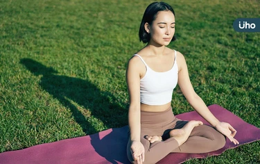 冥想能讓大腦更年輕！研究實測「大腦年輕7歲半」還能排解負面情緒