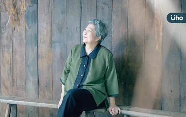 人生下半場如何減輕身心負擔？70歲獨居女醫生：進行「精神上的整理」