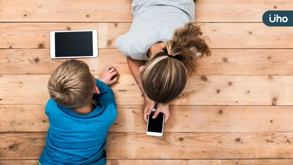 數位時代育兒警訊:研究證實過度使用螢幕損害兒童視力與發育,蔡司光學推五大標準守護眼健康