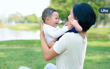單身也有生養權！矽谷媽媽的「志願單親路」：我的小家庭已完整了