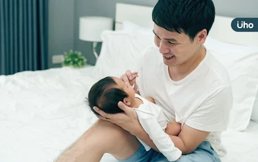 只有週末放假才出現！「週末爸爸」的育兒心態：工作才是第一順位