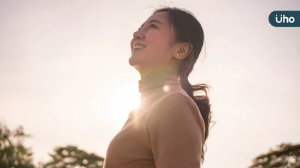 輔助醫學臨床 多波長靜脈雷射與 wIRA 光熱療法的醫學突破