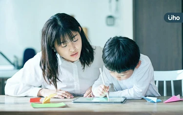 如何教出有禮貌的孩子？日本媽媽給孩子的10條家規：懂得體諒他人
