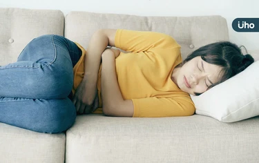 經痛可以吃普拿疼嗎?經痛吃止痛藥很傷身?生理痛「這類藥」最有效