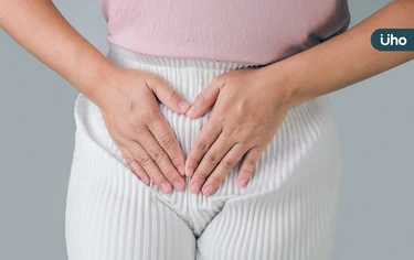 18歲女大生腹部劇痛「驚見11公分囊腫」！醫：忽略1事恐失生育力