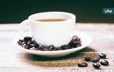 咖啡越喝越累？咖啡也有最佳飲用時機！研究：「這時間喝」影響睡眠