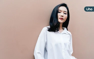 想要有點女人味？5款「中長髮」造型：鎖骨剪、狼尾鮑伯頭超減齡