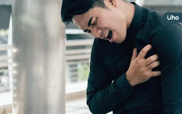 二尖瓣逆流「新療法」心臟不停跳!醫揭「早期治療效果佳」優缺1表比較