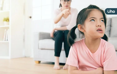 孩子太聽話不是好事！精神科醫：「沒有叛逆期」的孩子更需要關心