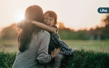 「媽媽變成神明的話，是不是就無所不在？」心理師邀孩做1事釋放思念