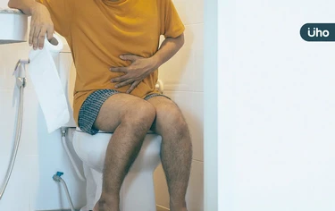 肚破腸流、天天跑廁所20次！醫籲「1重大傷病」放寬健保、高風險優先用
