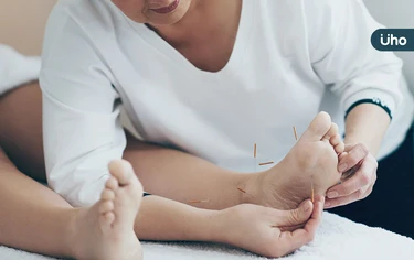 中風後走路容易跌倒？研究揭「針灸降低跌倒風險」有效提升平衡力