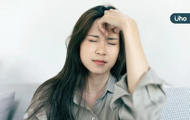女性偏頭痛是男性3倍!醫教「頭痛日記」助診斷:每週吞止痛藥限●●次