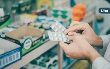 川普「大砍藥價」癌友憂新藥進不來⋯衛福部長打包票：絕對不會發生