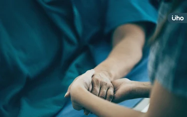 家屬全都到了，病人才可以死？ICU名醫陳志金：反而讓患者陷入折磨