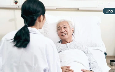 探病千萬不能送鮮花？藥師揭「3大NG禮物」恐讓病人身體健康惡化