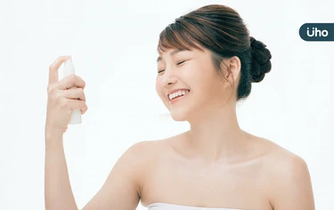 化妝品用噴的很方便？食藥署揭「噴霧劑化粧品」3類人最好別亂用