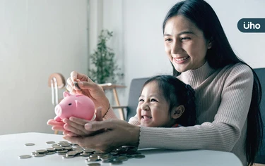 父母別在孩子面前哭窮！專家揭金錢教育「3大盲點」讓孩子越養越窮