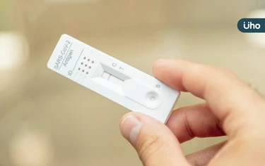 新冠「快篩陰性」就沒關係？醫提醒「這類人」48小時內須再篩一次