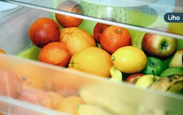 夫妻狂嗑「發霉水果」皆罹肝癌！營養師揭「5類水果」冰過還是會壞