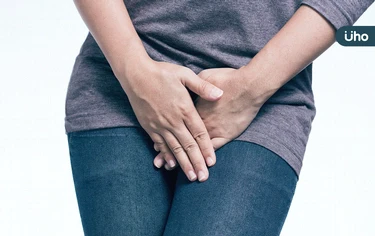 婦腎功能正常卻血尿,檢查竟揪超巨大腫瘤!醫:出現7大症狀快就醫