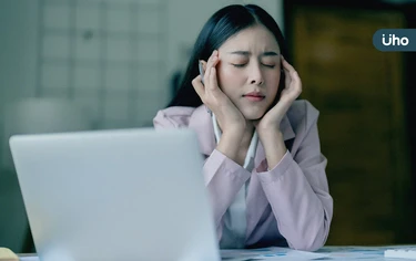 職場女性「3大健康問題」!氣虛、血瘀、陰虛⋯這種「喝水就能調整」