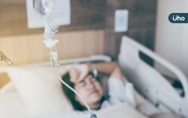 9旬長者也可「在家洗腎」!長庚研究揭「腹膜透析」降心血管死亡風險