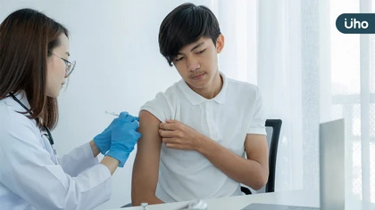 每6個月復發嚴重菜花!醫: HPV病毒不應輕忽,接種疫苗有效預防癌症風險