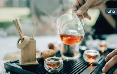 有食譜》2025小暑養生吃什麼？沖1壺「山楂茯苓茶」幫身體排濕解暑