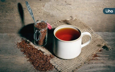 希臘「長壽島」幾乎沒人失智！專家曝愛喝「1飲品」抗氧化、降血糖