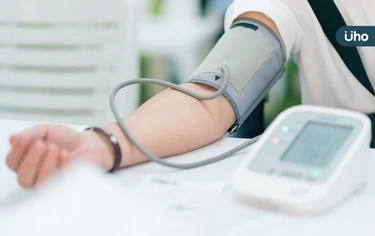 如何正確量血壓?飯後、洗澡、運動後可以量嗎?當心「6大NG方式」