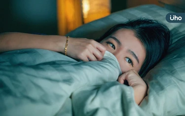 很累卻睡不著？藥師激推「4種營養素」：鎂延長睡眠、GABA穩定情緒