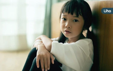 童年創傷影響一輩子！阿德勒專家揭父母「1舉動」孩子長大後易焦慮