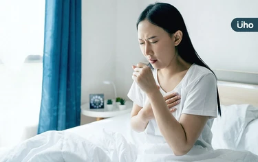 咳嗽咳不停，吃什麼最快好？止咳化痰「6大NG食物」小心加重喉嚨痛