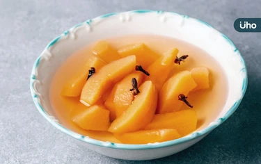 有食譜》美容養顏消暑！營養師推夏日甜品：木瓜銀耳湯、椰香杏仁糊