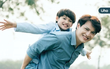 想當好爸爸，但總覺得不夠好？小心「完美父親」恐忽略孩子真正需要