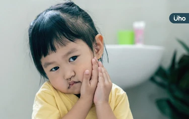 小孩吃飯慢，蛀牙風險高3倍！醫授兒童「護齒5關鍵」吃飯別超過●●分鐘