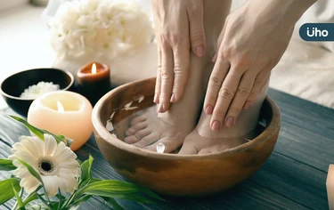 2025處暑養生》日夜溫差大最怕著涼！中醫推1招「生薑泡腳」防感冒