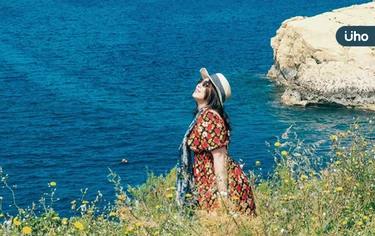 一個人旅行不用怕！雪兒Cher揭獨旅經驗：「厚臉皮」是最有用的工具