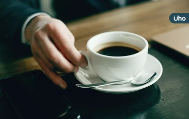 咖啡什麼時候喝最好？研究揭「這時段喝」最能提神：還降心血管死亡率