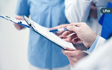 健保新制成效佳？台北區醫院「健保點值突破0.9」未見限診、醫療人球