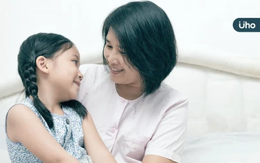 開學要遠離6種毒朋友！媽媽給女兒上的一堂「社交課」：別把自己擺低處