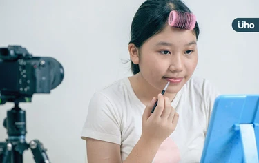 減肥、學化妝⋯只為了更漂亮？老師揭青少年「容貌焦慮」成主要壓力