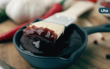 有食譜》中秋烤肉換個烤肉醬！2步驟自製「低鹽醬料」以蘋果泥取代