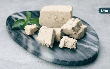 有食譜》豆腐竟能變成肉？日本料理家授1招「凍豆腐咖哩」低卡又省錢