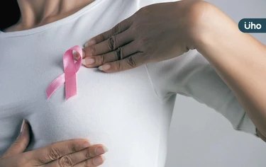 乳房硬塊一定是乳癌嗎？婦檢查才知是「罕見肉癌」！醫親解治療關鍵