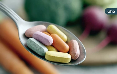 保健品多吃反而有害健康？營養師教正確補充原則：多攝取天然食物