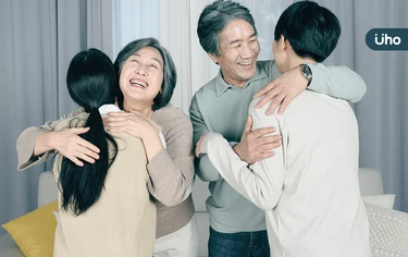 和父母關係好的同時，也保有獨立的自己！教你3步驟建立「家庭邊界」